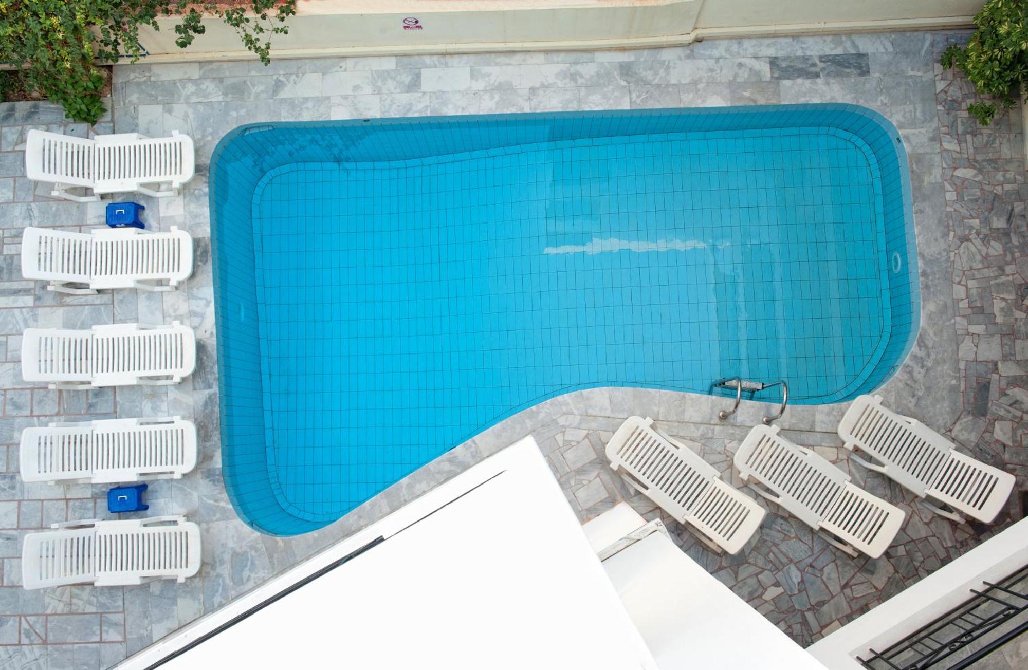 Artemis Hotel Apartments 헐소니소스 외부 사진